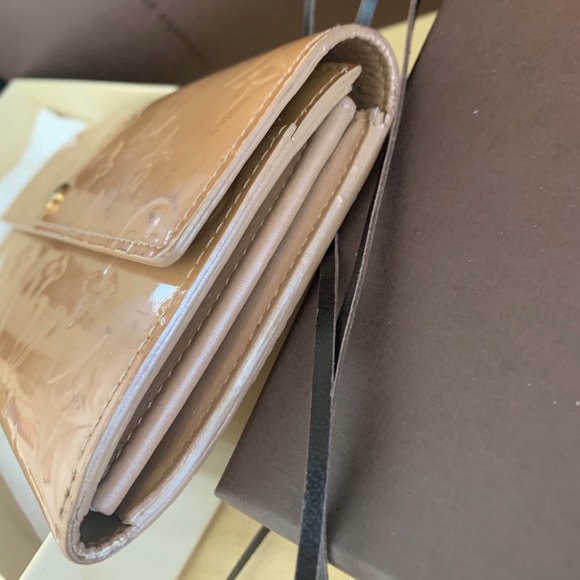 Louis Vuitton long vernis wallet - Picture 7 of 16